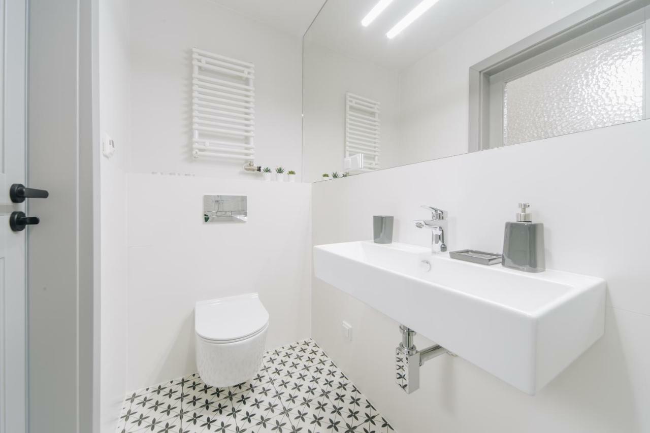 M5 Main Square Stylish One Bedroom Cracovia Exterior foto